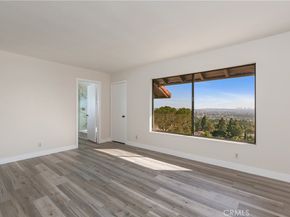 652 Robin Glen, Glendale CA 91202
