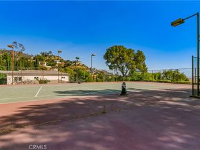652 Robin Glen, Glendale CA 91202
