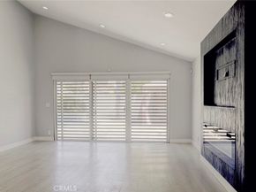 9450 Tampa, Northridge CA 91324