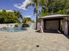 9450 Tampa, Northridge CA 91324