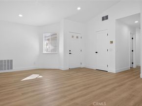 9450 Tampa, Northridge CA 91324