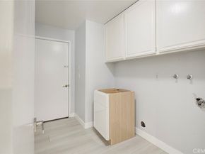 9450 Tampa, Northridge CA 91324
