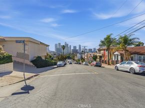 939 W College, Los Angeles CA 90012