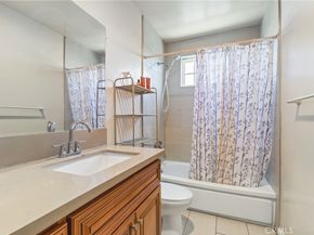 1052 Elm Avenue, Glendale CA 91201