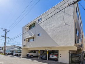 1052 Elm Avenue, Glendale CA 91201