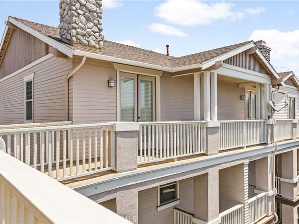 305 W Duarte Road G, Monrovia CA 91016