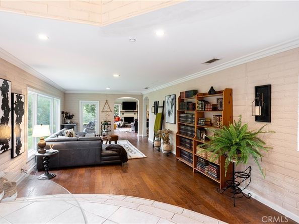 1076 Norumbega, Monrovia CA 91016