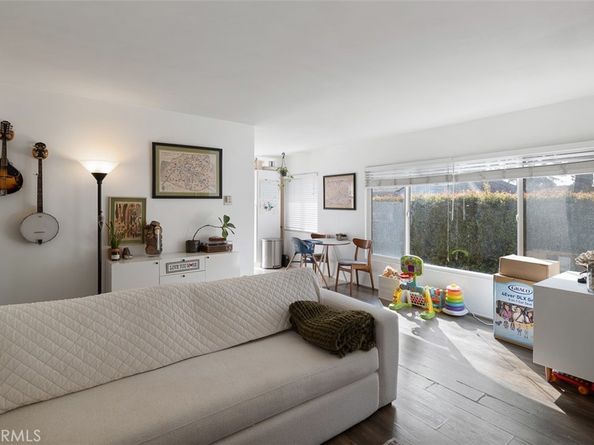239 W Palm, Monrovia CA 91016