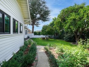 239 W Palm, Monrovia CA 91016