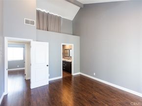 99 N Catalina Avenue 8, Pasadena CA 91106