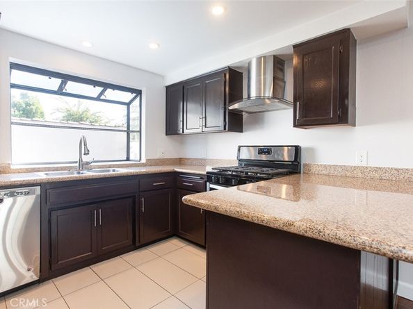 99 N Catalina Avenue 8, Pasadena CA 91106