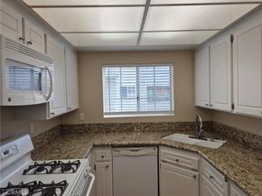 777 S Citrus Avenue 119, Azusa CA 91702