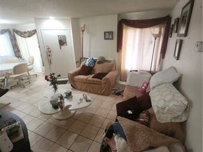 203 Park Shadow, Baldwin Park CA 91706