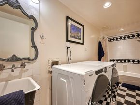 918 Saint Catherine Way, Claremont CA 91711