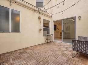 19 Dartmouth, Irvine CA 92612