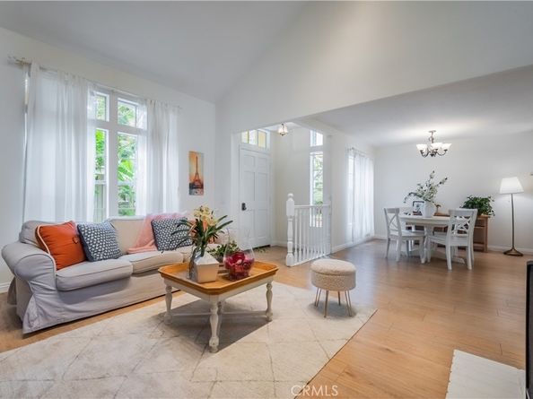 19 Dartmouth, Irvine CA 92612