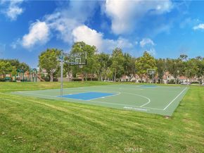 19 Dartmouth, Irvine CA 92612