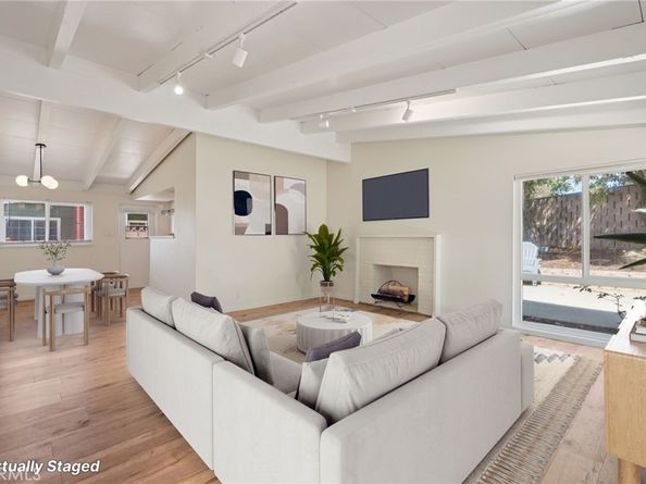 6138 N Traymore, Azusa CA 91702