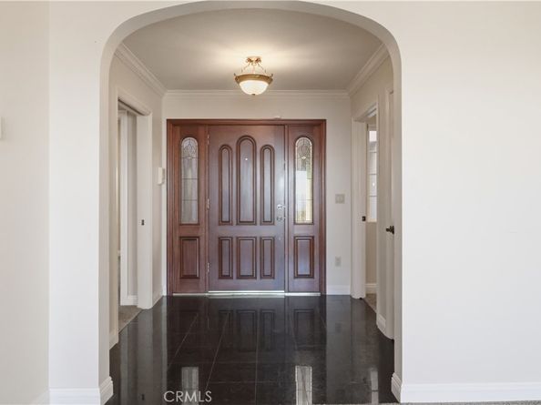 888 W Highpoint Drive, Claremont CA 91711