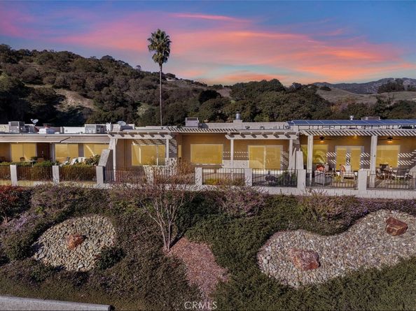 888 W Highpoint Drive, Claremont CA 91711