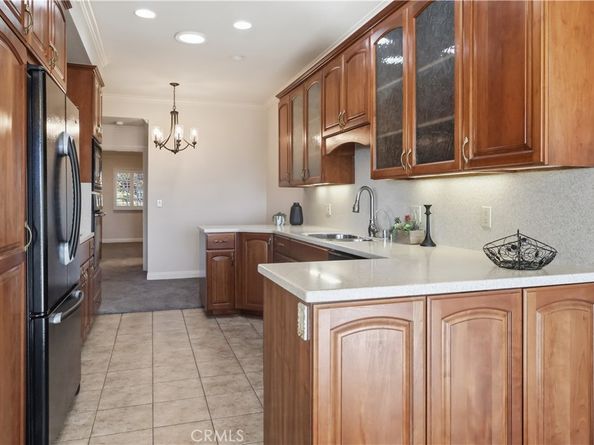 888 W Highpoint Drive, Claremont CA 91711