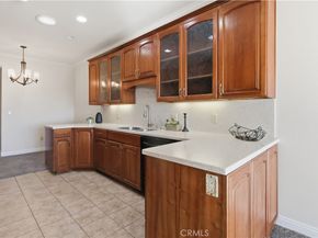 888 W Highpoint Drive, Claremont CA 91711