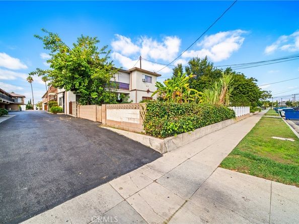 917 Edith, Alhambra CA 91803