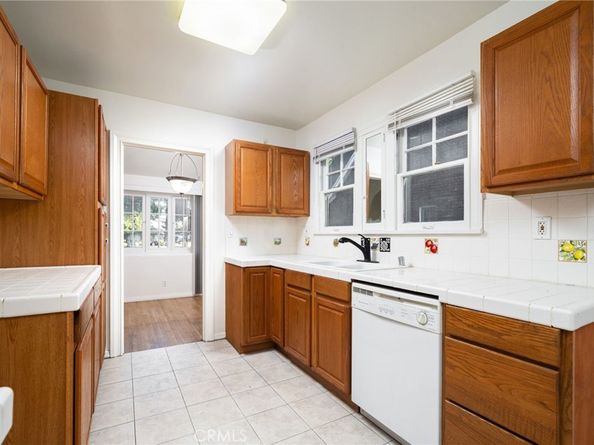 231 S Euclid Avenue, Upland CA 91786