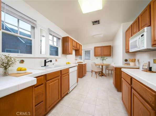 231 S Euclid Avenue, Upland CA 91786