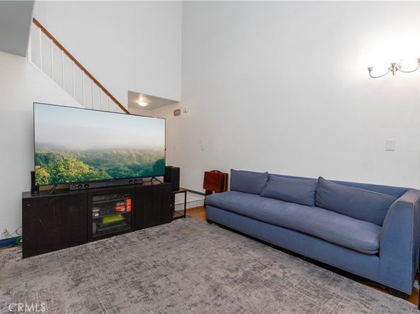 217 E Commonwealth F, Alhambra CA 91801