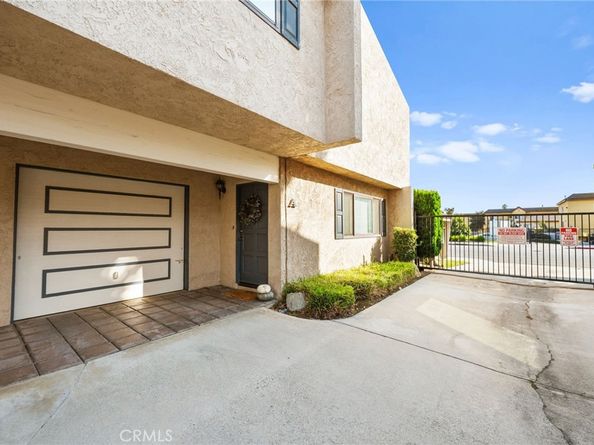 333 W Duarte Rd A, Monrovia CA 91016