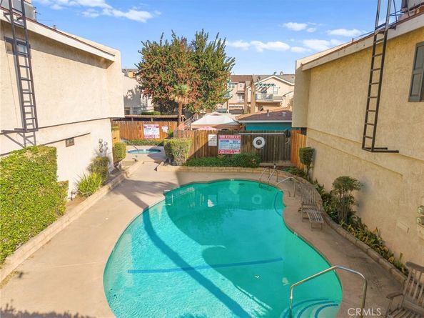 333 W Duarte Rd A, Monrovia CA 91016