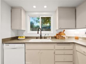 333 W Duarte Rd A, Monrovia CA 91016