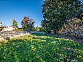 252 W 19th, Upland CA 91784