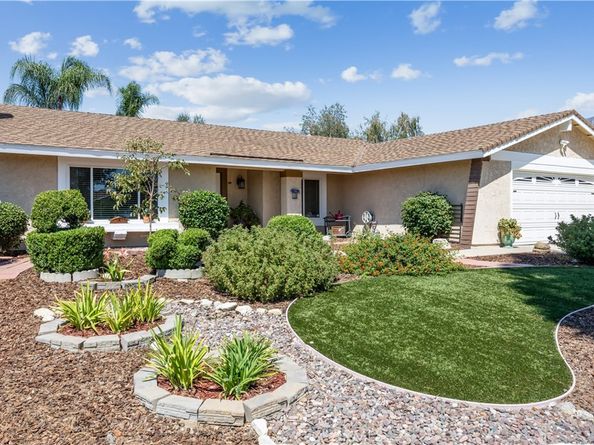 6254 Hollyoak Drive, Rancho Cucamonga CA 91701