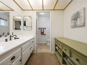 6254 Hollyoak Drive, Rancho Cucamonga CA 91701