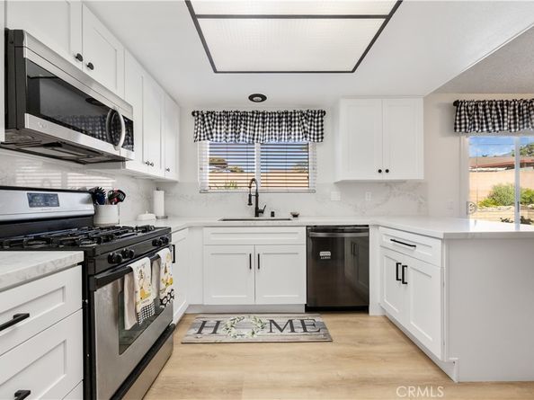 6254 Hollyoak Drive, Rancho Cucamonga CA 91701