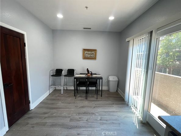 707 S Azusa Avenue B, Azusa CA 91702