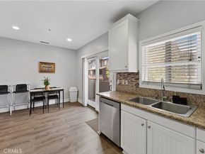 707 S Azusa Avenue B, Azusa CA 91702