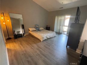707 S Azusa Avenue B, Azusa CA 91702