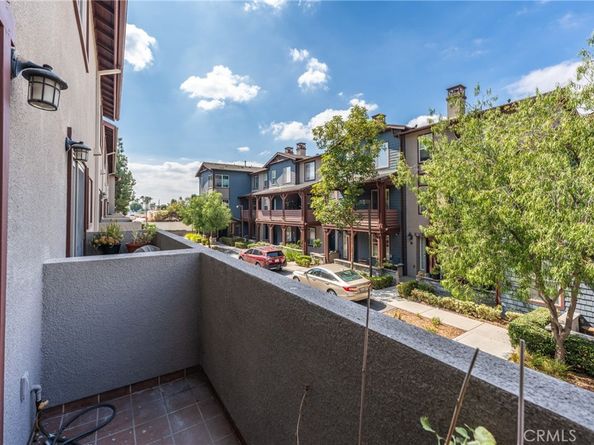 707 S Azusa Avenue B, Azusa CA 91702