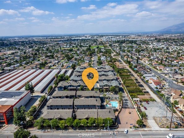 707 S Azusa Avenue B, Azusa CA 91702