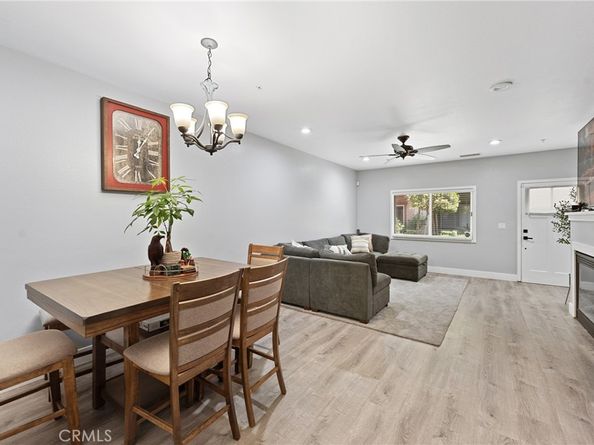 707 S Azusa Avenue B, Azusa CA 91702