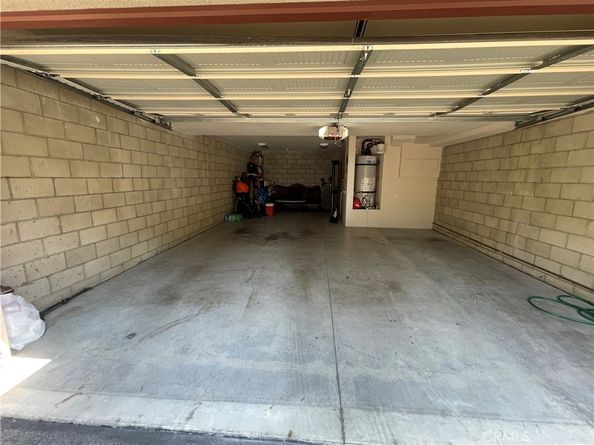 707 S Azusa Avenue B, Azusa CA 91702
