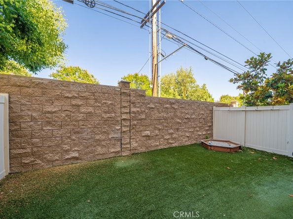 797 Plum Lane, Pomona CA 91767