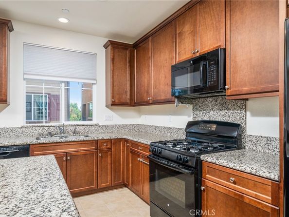 797 Plum Lane, Pomona CA 91767