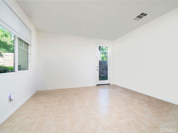 797 Plum Lane, Pomona CA 91767
