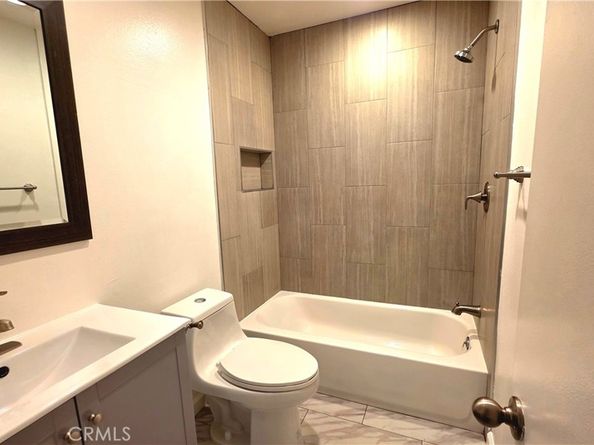 620 W Hyde Park Boulevard 126, Inglewood CA 90302