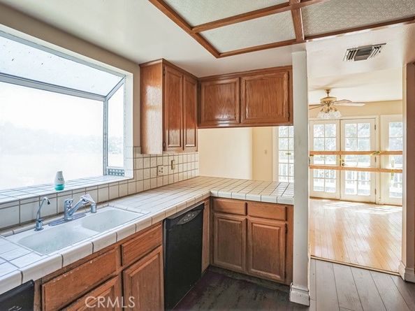 549 Lotus Street, Los Angeles CA 90065