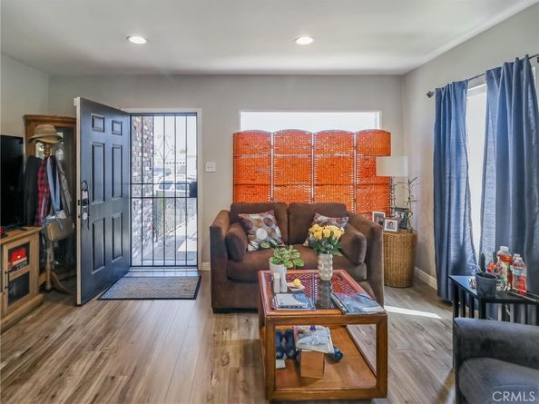 2026 W 94th Place, Los Angeles CA 90047